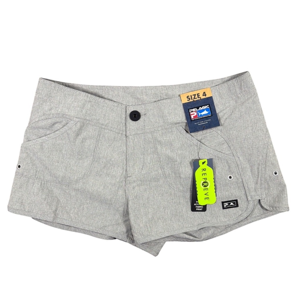 Pelagic Womens Deep Sea Fishing Shorts Grey Size 4 Repreve Water Activated Print